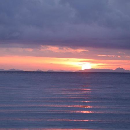 West Mansuar Homestay Pulau Mansuar ภายนอก รูปภาพ