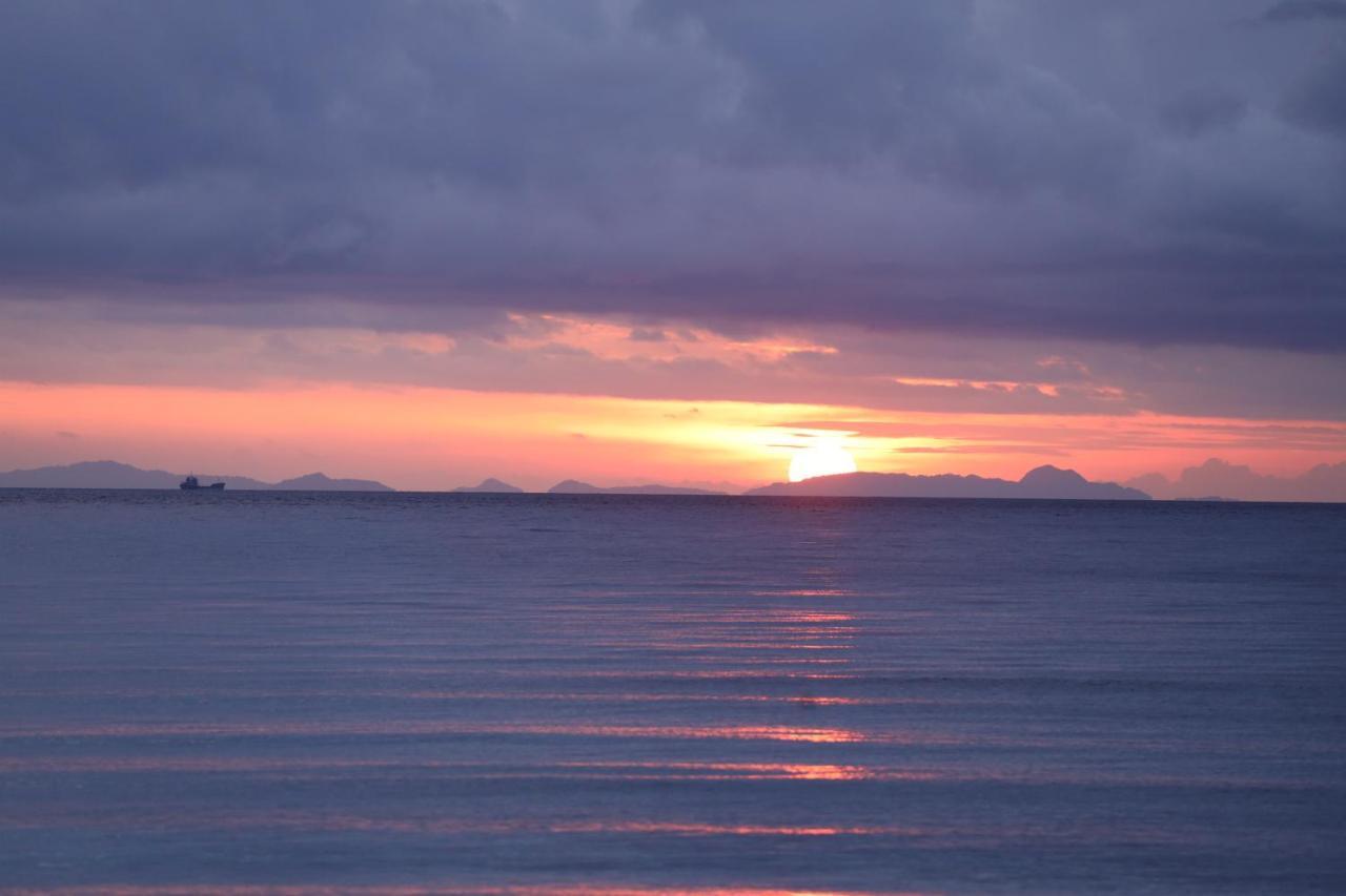 West Mansuar Homestay Pulau Mansuar ภายนอก รูปภาพ