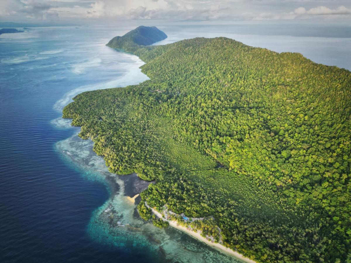 West Mansuar Homestay Pulau Mansuar ภายนอก รูปภาพ